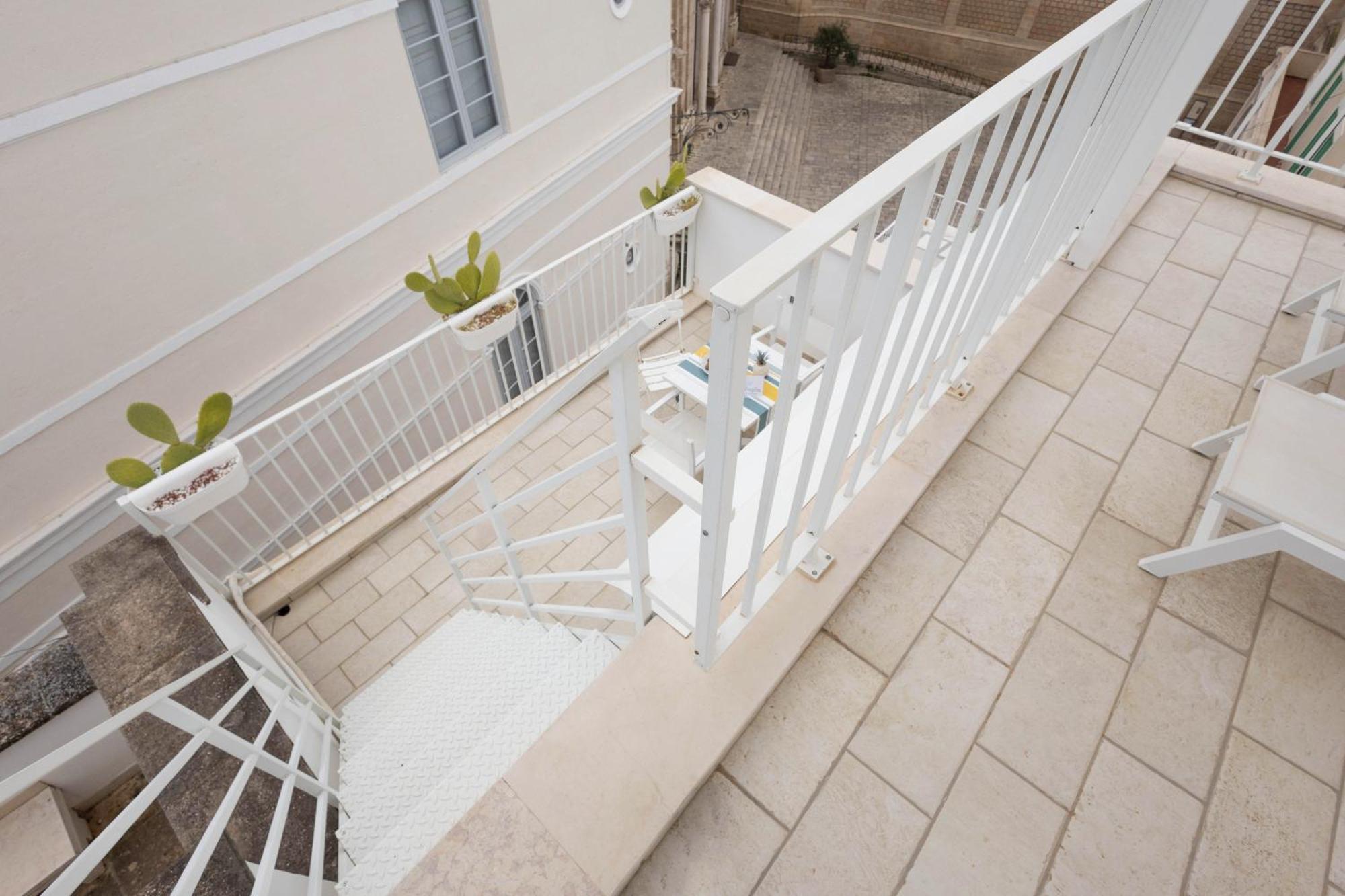 Wepuglia - Vista Cattedrale Hotel Monopoli Exterior foto