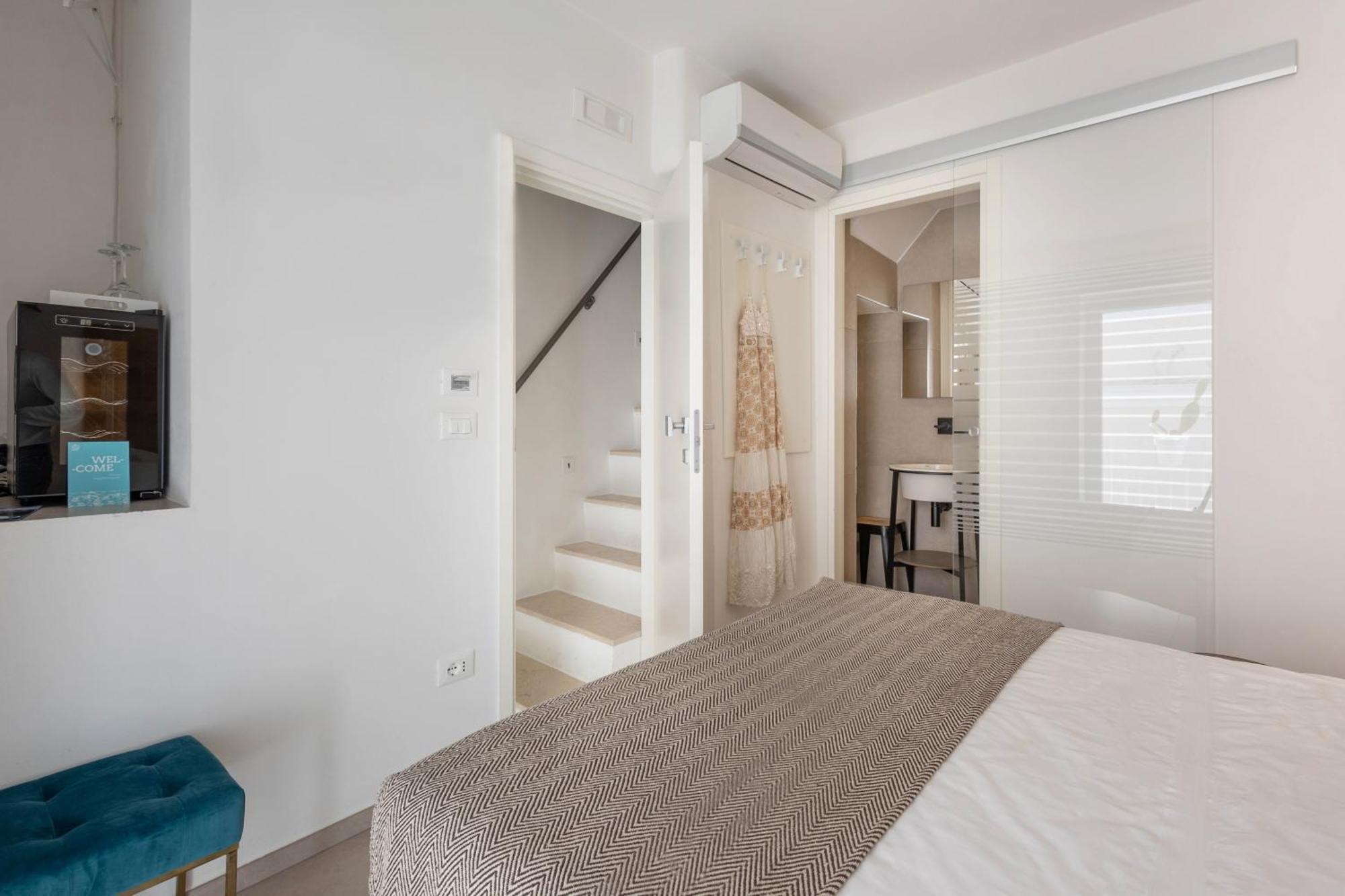 Wepuglia - Vista Cattedrale Hotel Monopoli Exterior foto
